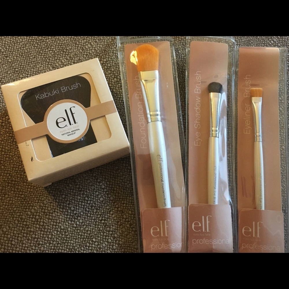 Four e.l.f. cosmetics makeup brushes (brand new!)